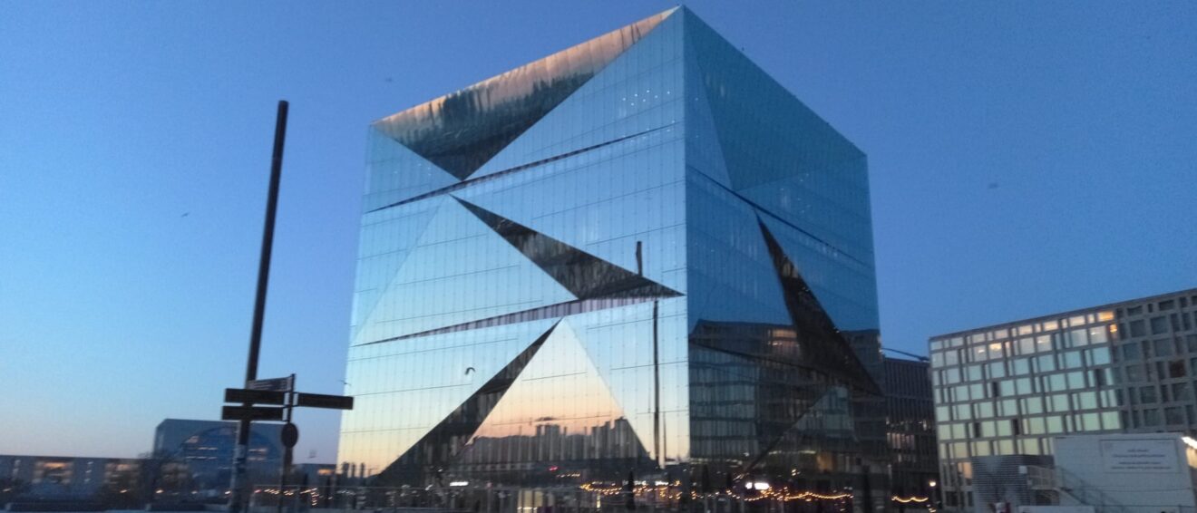 Cube zugeschn